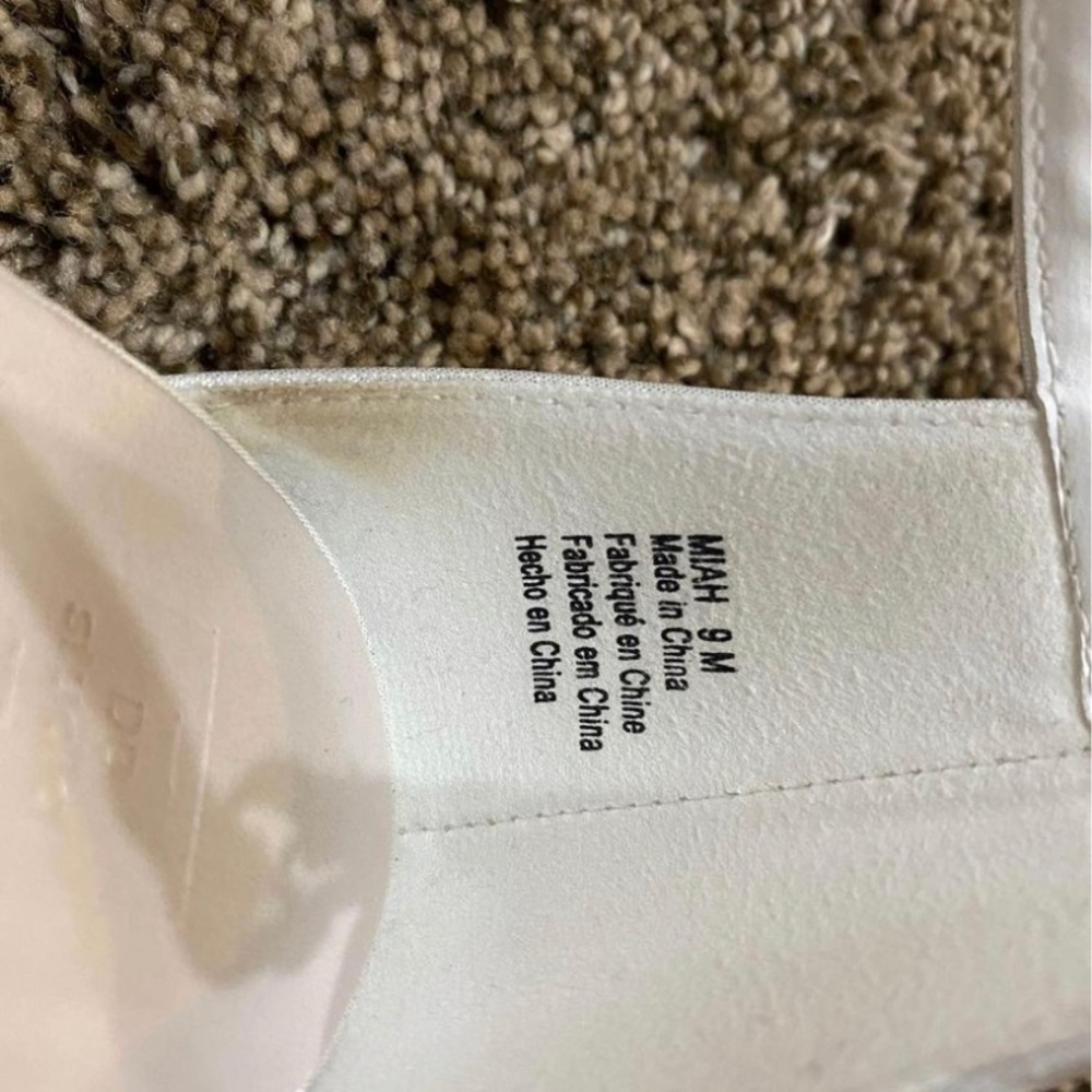 Bridal Shoes Size 9 - Picture 4 of 5